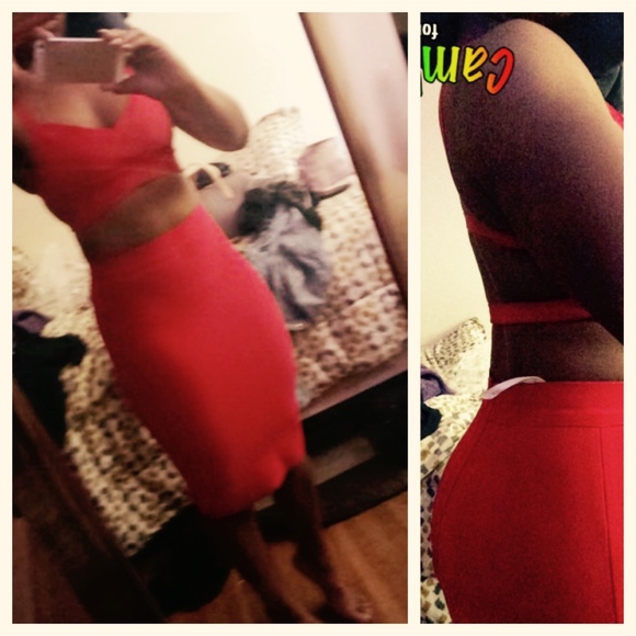 Red Bodycon Set - Picture 2 of 2
